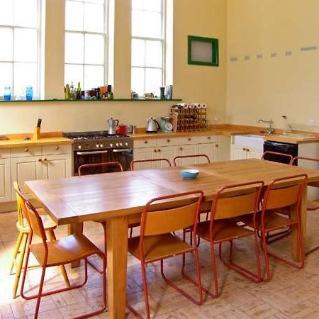 הוילה Whiteparish The Methodist Chapel מראה חיצוני תמונה